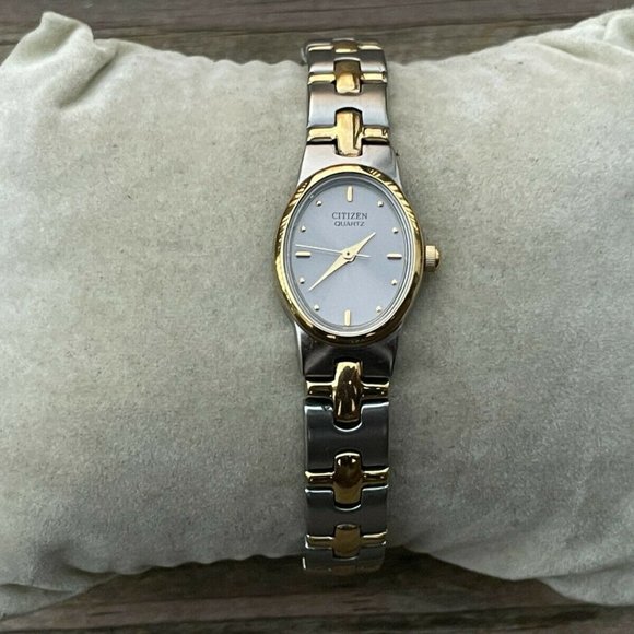 Citizen Quartz Ladies Watch Double Tone Goldlight Gunmetal Tone Analog Wrist Wa - Picture 3 of 12